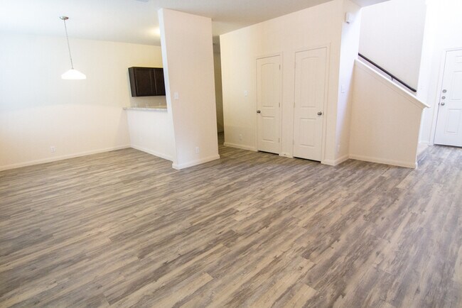 Foto del edificio - Tesoro Hills - 4810 War Horse Drive, San A...