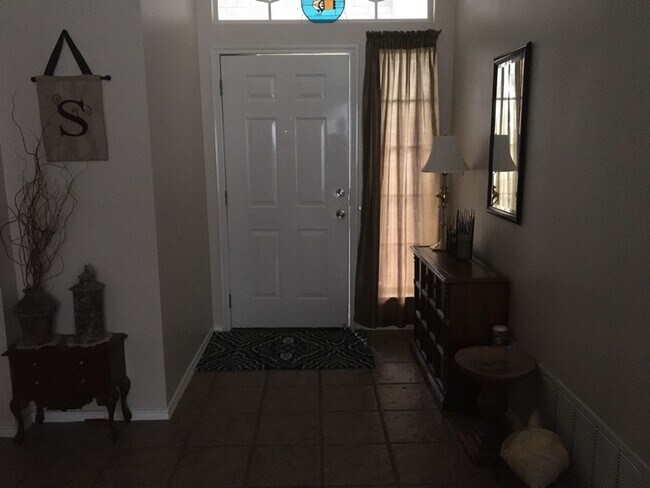 Foto del edificio - 2805 Berry Way