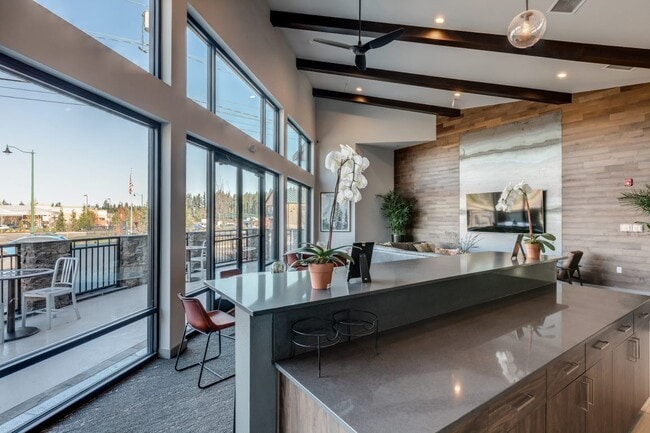 Apartments for Rent with High Ceilings Near Lake Wilderness Country ...