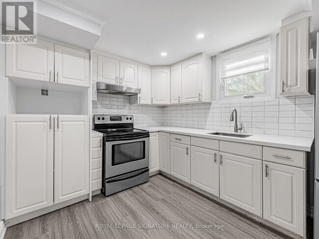 Photo du bâtiment - 1551 Dellbrook Ave