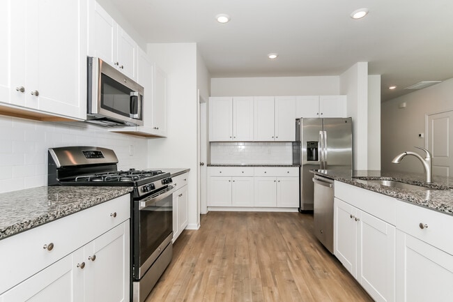 Building Photo - 364 Hidden Cove Dr, Little River, SC