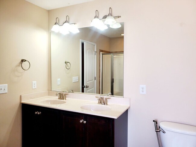 Building Photo - James Creek At Treyburn Home For Rent with...