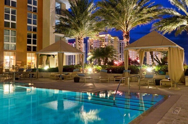 Building Photo - 550 Okeechobee Blvd