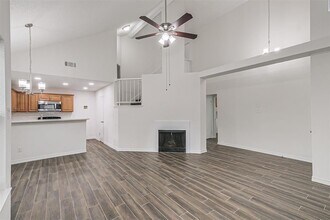 Building Photo - 6235 W Willow Bluff Rd