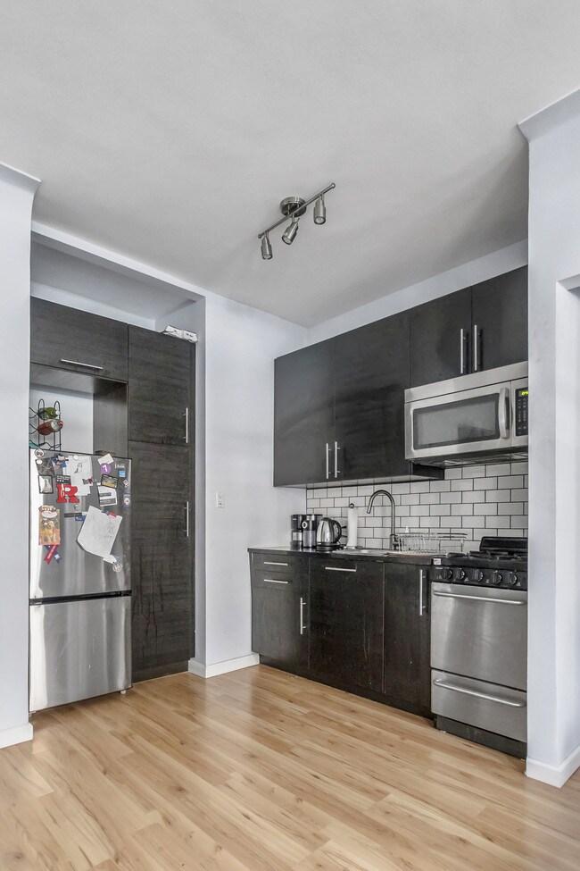 Building Photo - 43-42 45th St