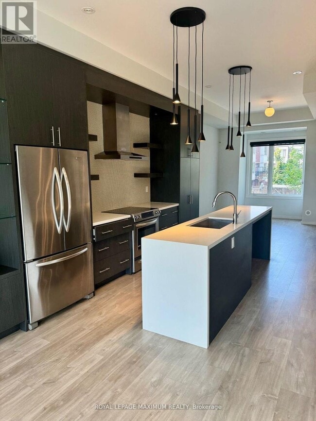 Building Photo - 274 Vellwood Common