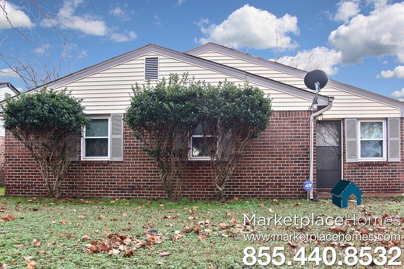 Primary Photo - 912 Craig St