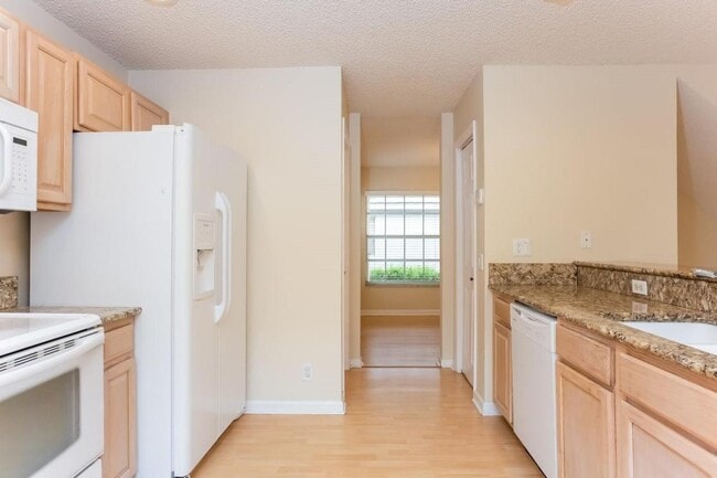 Foto del edificio - 9358 Arborwood Cir