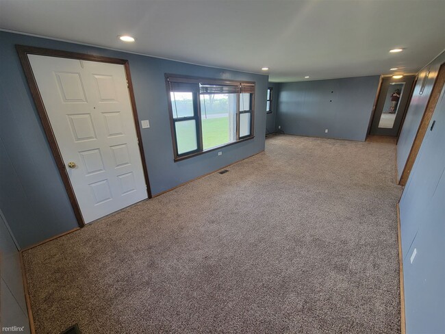 Foto del edificio - 2 br, 1 bath House - 709 East 7th Street