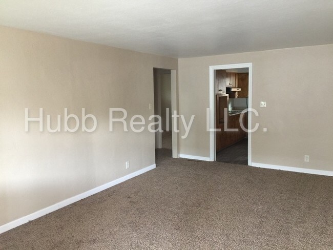 Building Photo - 955 Berrum Ln