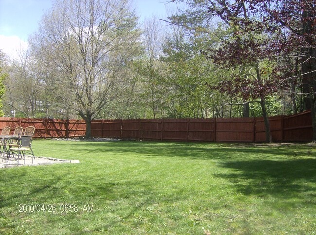 Photo - 34 Pond St Apartment