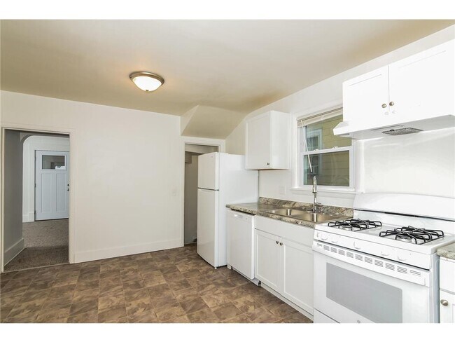 Foto del edificio - 250 N Irving Ave