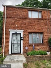 Building Photo - 2323 Gaylord Dr