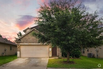 Building Photo - 25426 Saddlebrook Champion Way