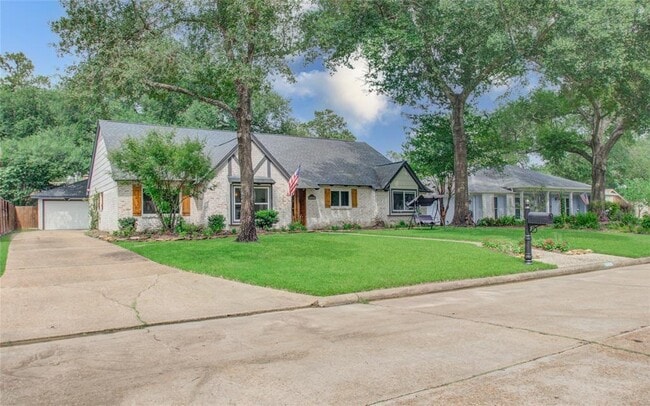 Building Photo - 18006 Bambridge Dr