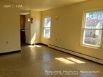 Foto principal - 3 bedroom in Central Falls RI 02863
