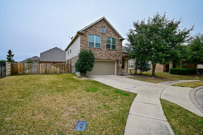 Building Photo - 6026 Baileys Run Ln