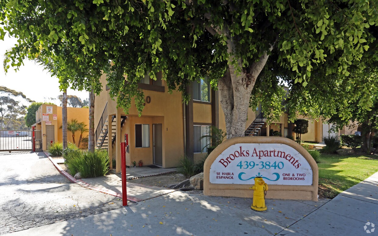 Foto principal - Brooks Apartments