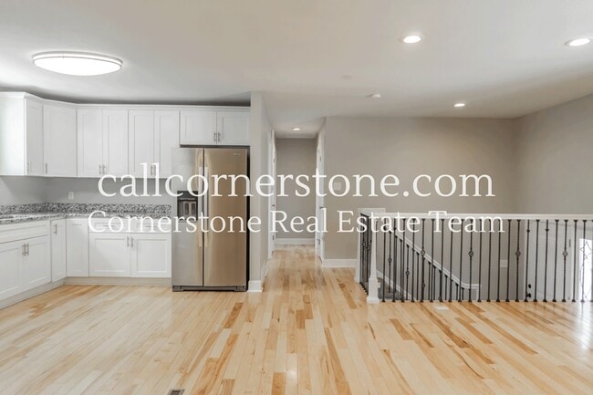 Foto del edificio - 2215 N Chelton Rd