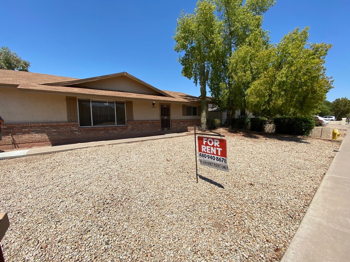 1324 W 12th St, Tempe, AZ 85281 House for Rent in Tempe, AZ