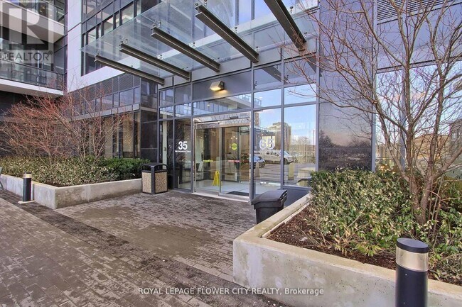 Building Photo - 65-1365 Watergarden Dr