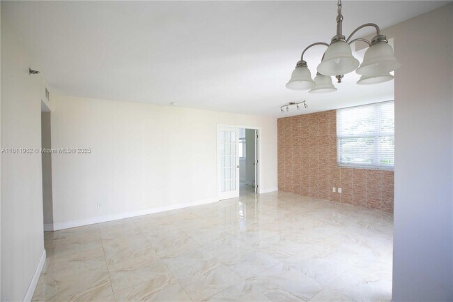 Foto del edificio - 770 Claughton Island Dr