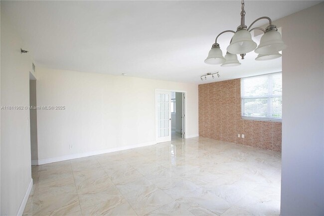 Building Photo - 770 Claughton Island Dr
