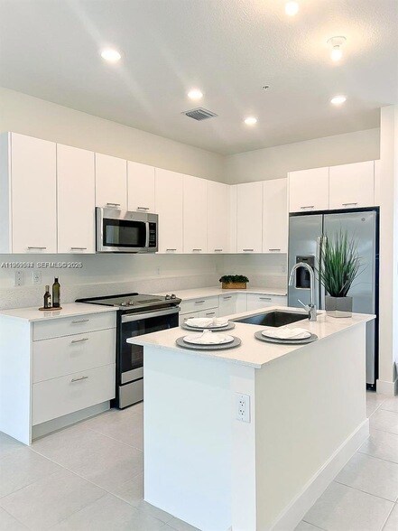 Foto del edificio - 8001 NW 41st St