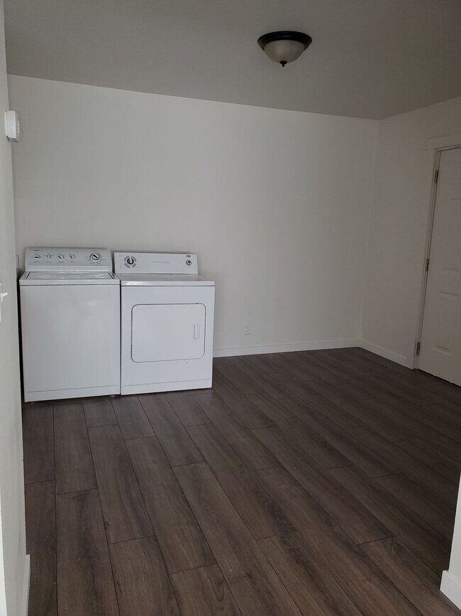 Foto del edificio - 1928 9th Ave