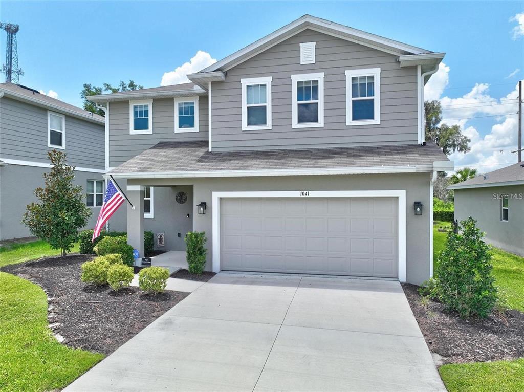 Primary Photo - 1041 River Otter Wy