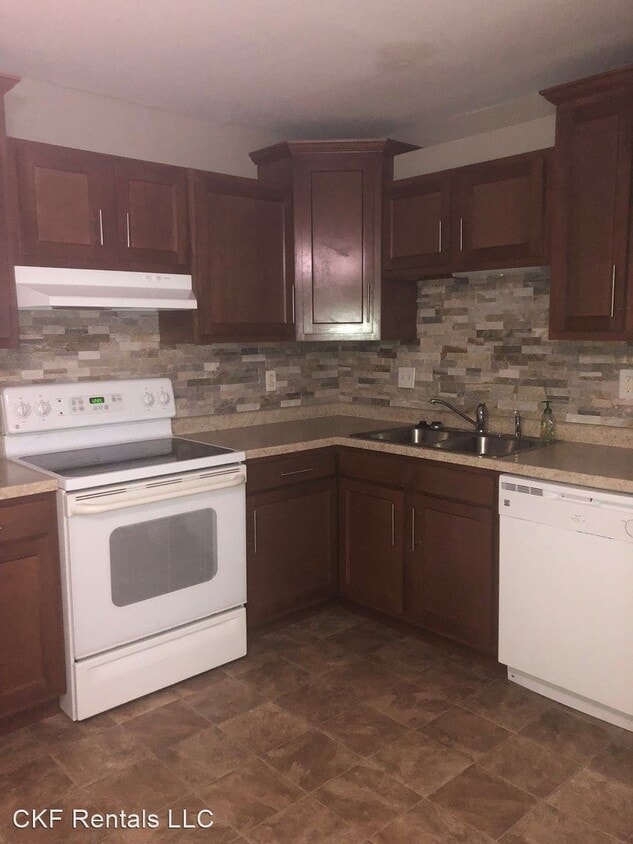 Primary Photo - 3110 Mt Vernon Ave