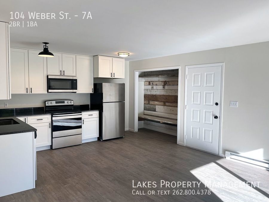 Primary Photo - Luxury Apartment in Walworth