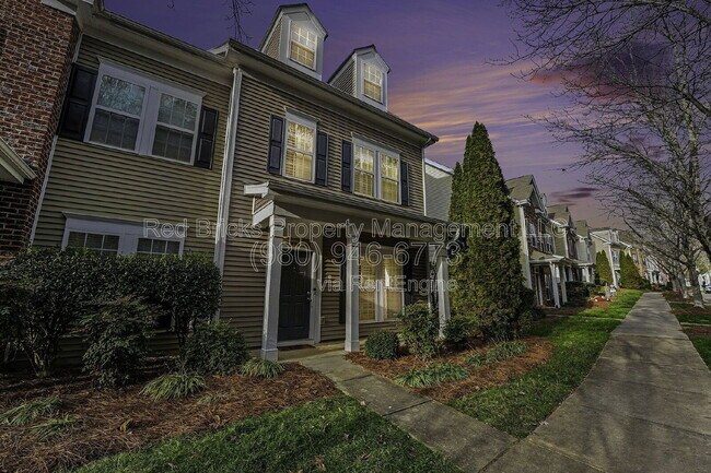 Foto del edificio - 13844 Cypress Woods Dr