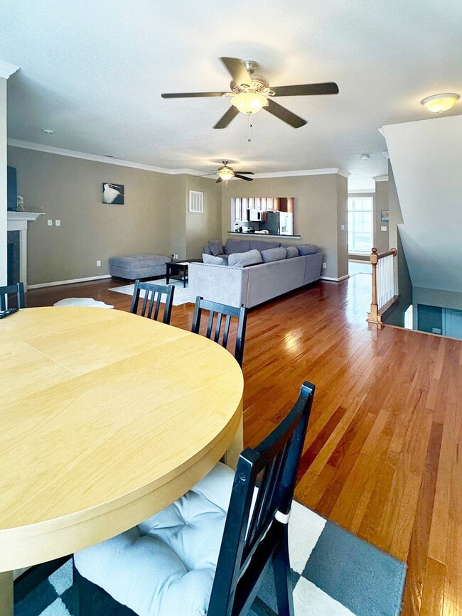 Building Photo - 4756 Beach Bay Ct