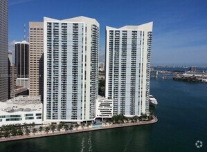 Building Photo - 325 S Biscayne Blvd