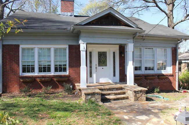 Building Photo - 115 Cambridge Ave