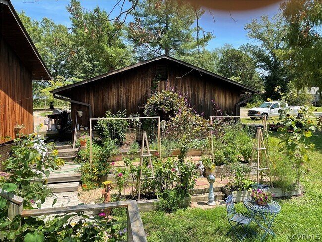 Building Photo - 1750 Allegro Dr