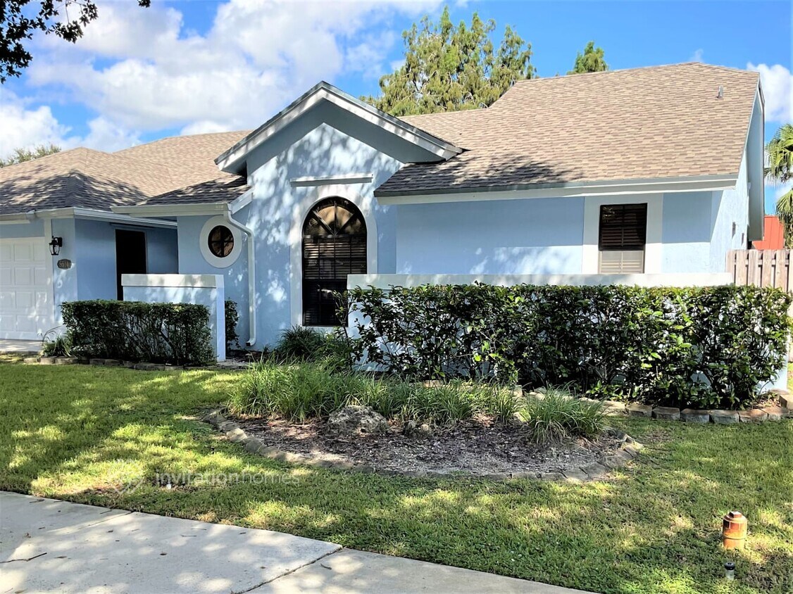 Primary Photo - 5514 SW 89th Ave
