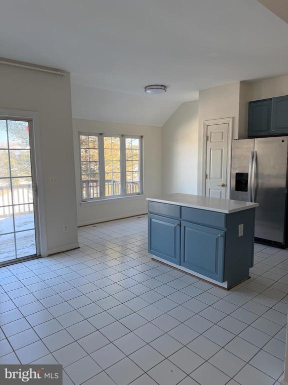 Building Photo - 14264 Madrigal Dr