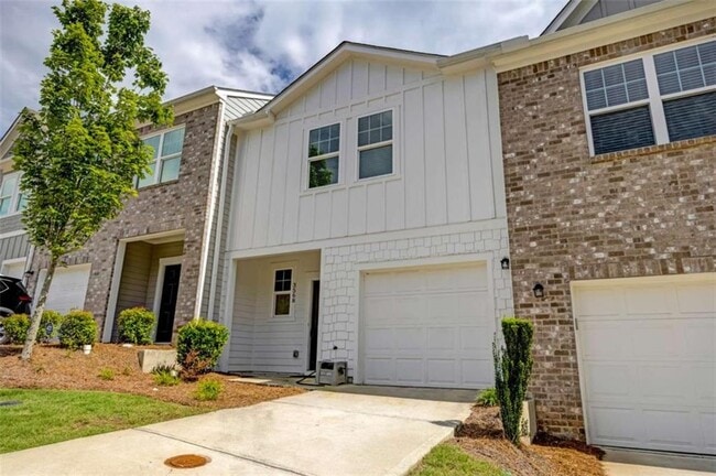 Building Photo - 3568 Eagle Ct