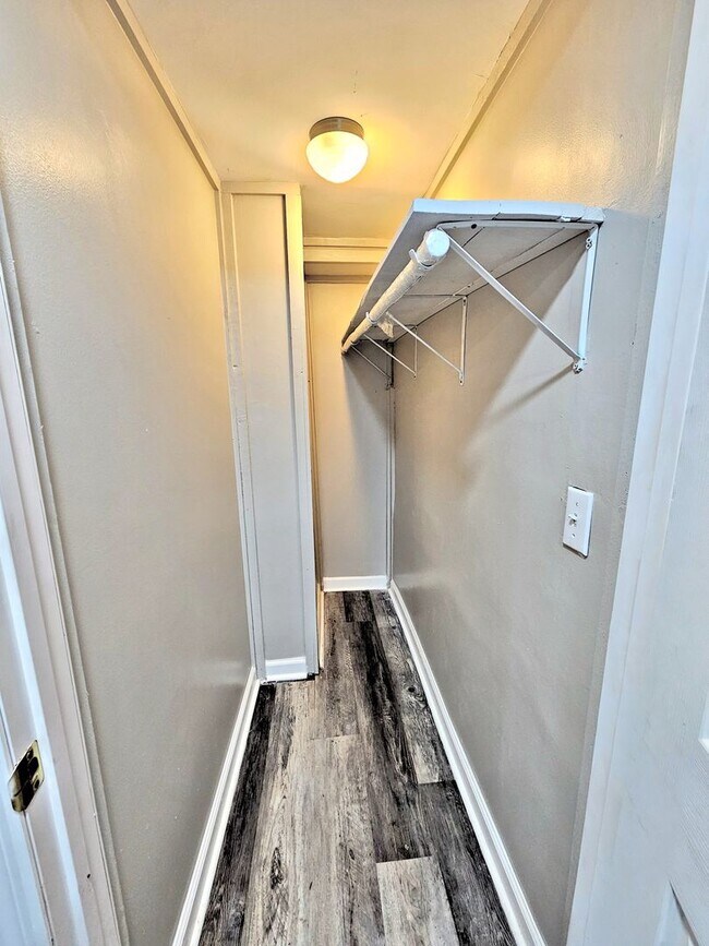 Foto del edificio - 614 3rd Ave SW