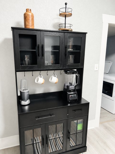 Foto del edificio - 1438 E 14th St