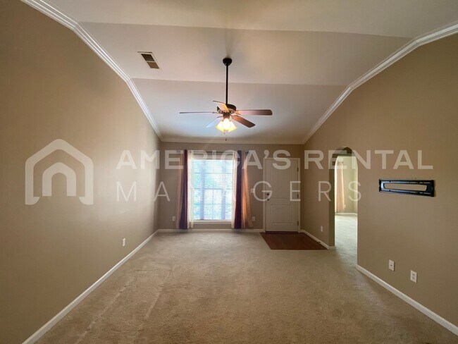 Building Photo - Home for rent in McCalla! Available to Vie...