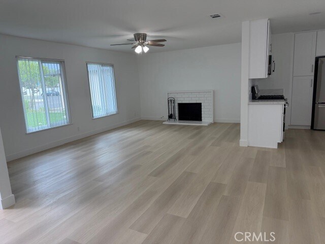 Foto del edificio - 1786 Iowa St