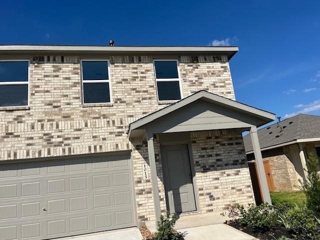 Foto principal - 1015 Gentle Nook Dr