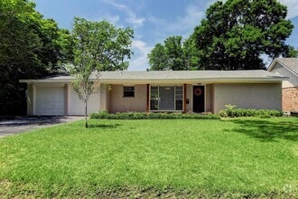 Building Photo - 10050 Haddington Dr