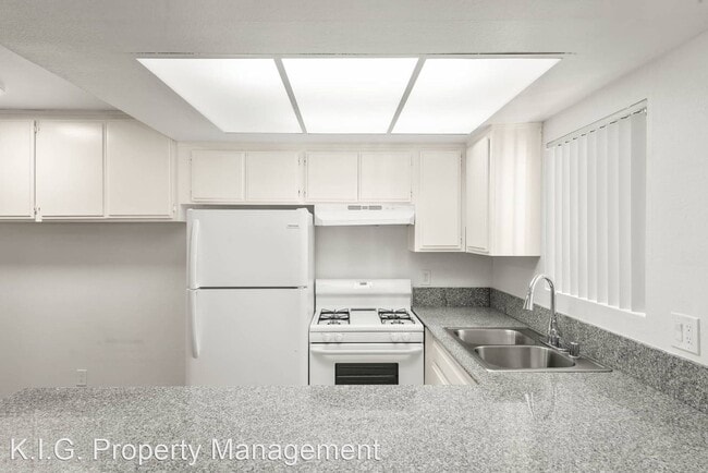 Building Photo - 3102 Bagley Ave