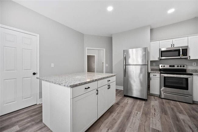 Foto del edificio - 1126 Briarcliff Pl NE