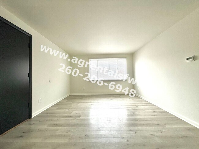 Foto del edificio - 4729 Northcrest Dr