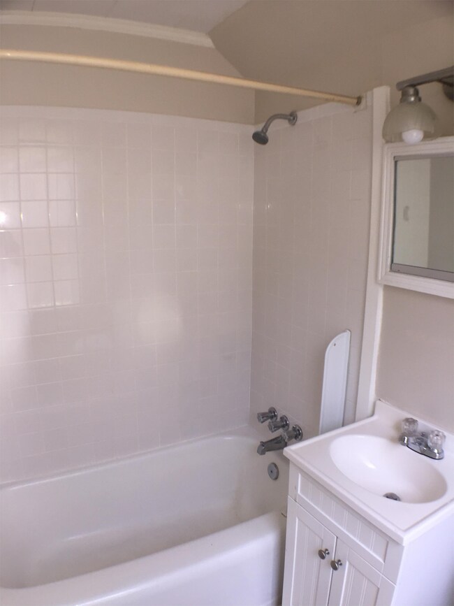 Foto del edificio - 1407 Clover St NW
